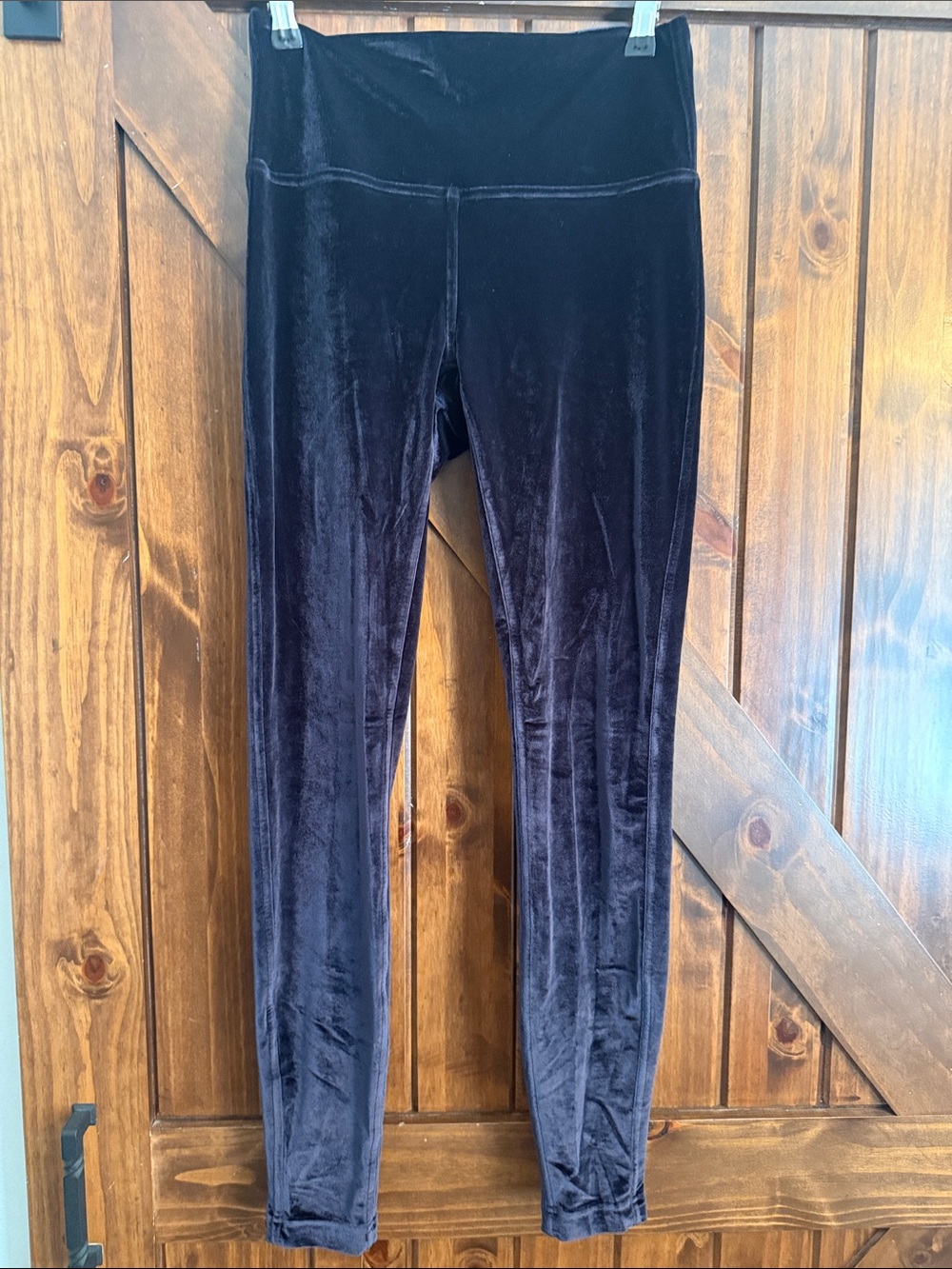 Lululemon Wunder Lounge High-Rise Tight 28” Velvet – Black size 8